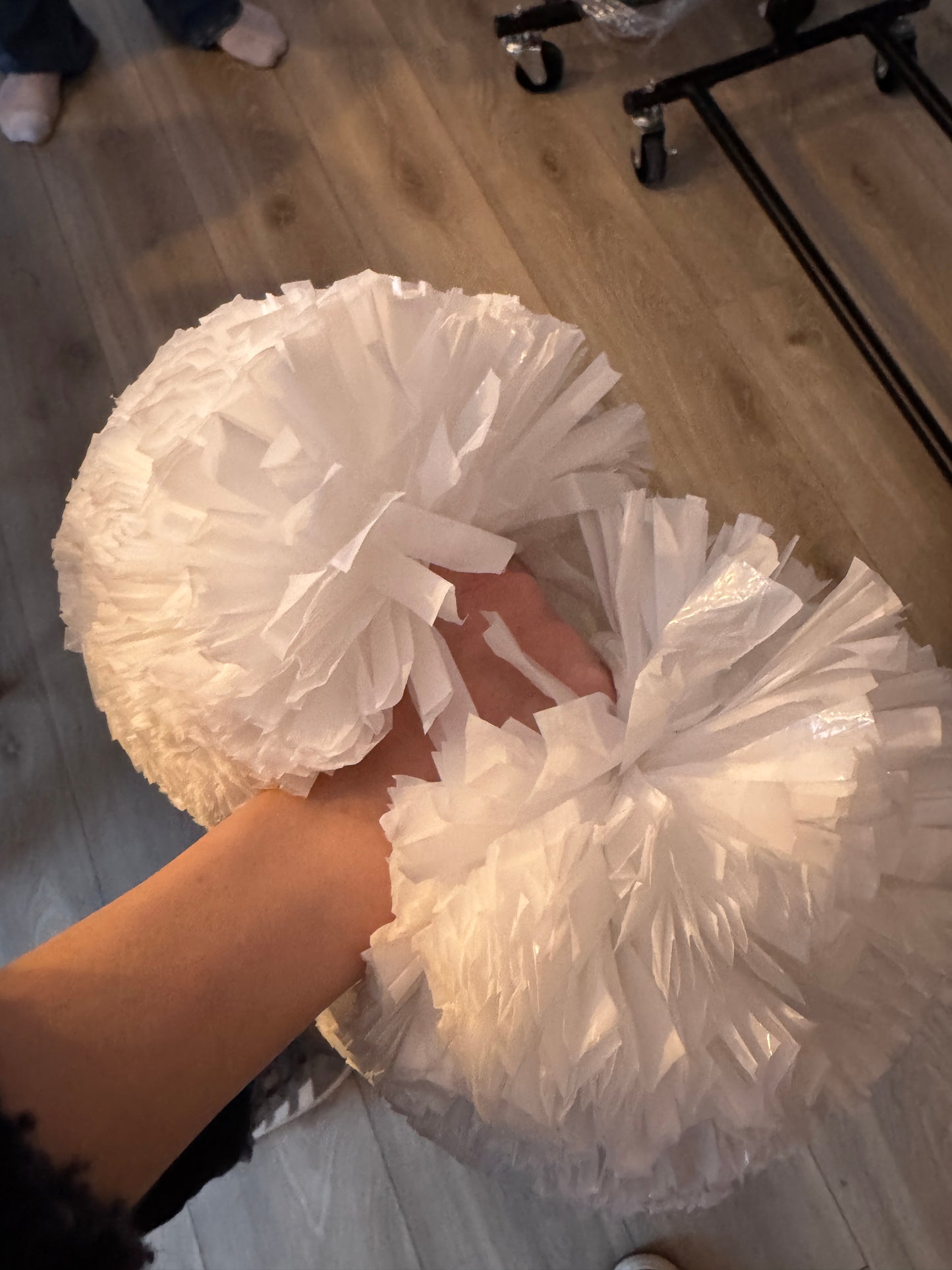 Cheerleading dusk pom